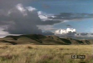 Explore vast plains, high plateaus, and Lake Titicaca in the Altiplano region of Bolivia and Peru